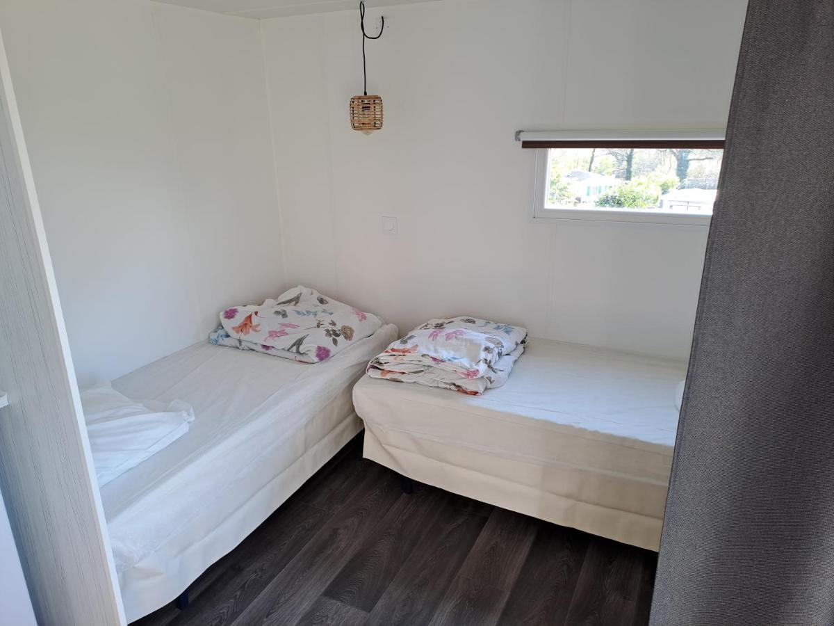 Camping Le Bois Jahan Brunelles ภายนอก รูปภาพ